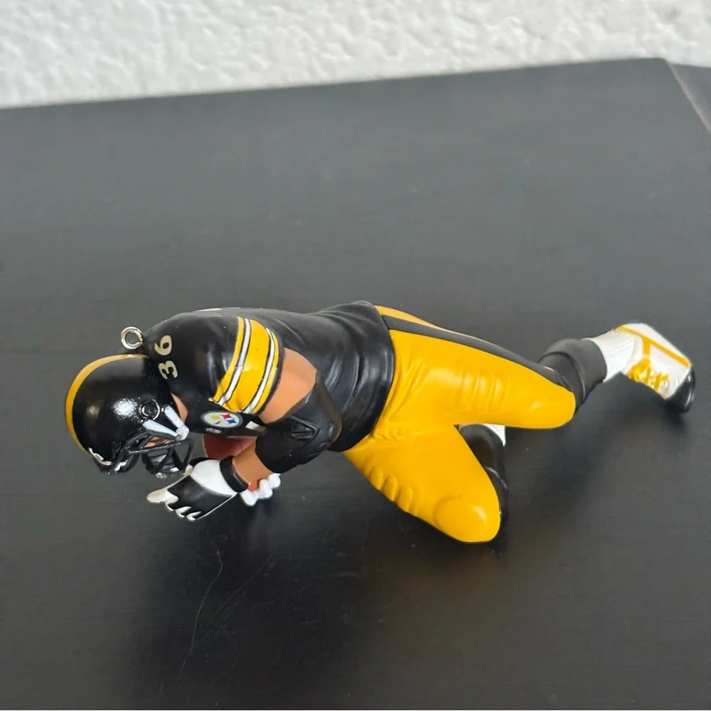 2018 Hallmark Keepsake Christmas Ornament Jerome Bettis 36 Pittsburgh Steelers